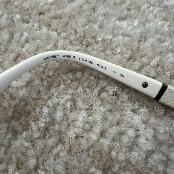 Chanel Authentic 4195-Q Aviator Quilted Sunglasses With Case Y2K - Picture 4 of 12